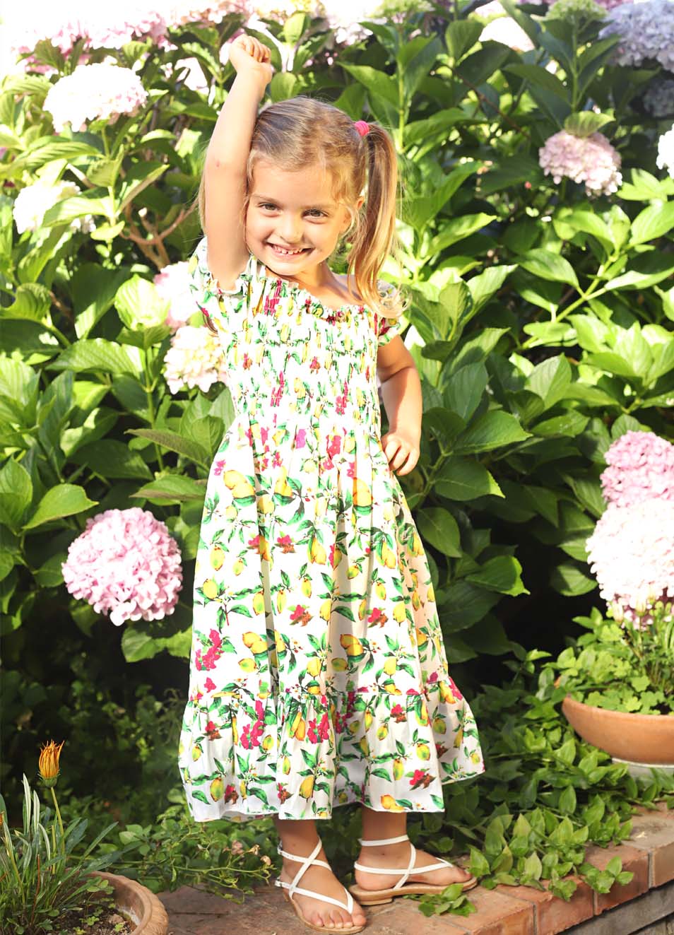 vestito con fantasia di limoni e bouganvillea di capri Capridea