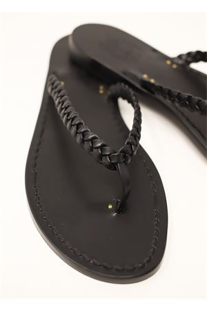 Sandali Capresi infradito con suola nera Cuccurullo | TRECCIENERENERO